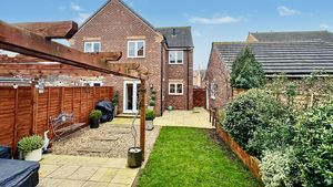 Photo 19- click for photo gallery